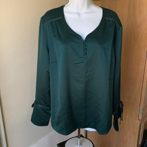 Womens Blouse Top Dark Green Long Sleeves Isaac Mizrahi Live! Size 16 Holiday - Picture 3 of 7